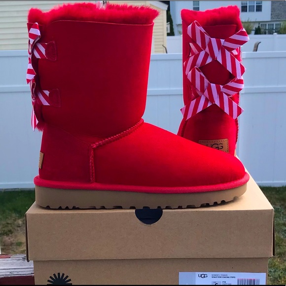 UGG Shoes - UGG Bailey Bow II Diagonal Stripes